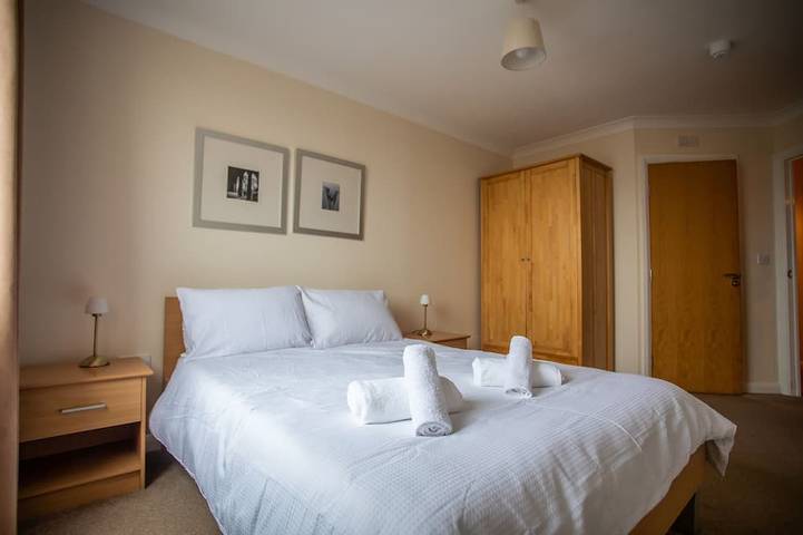 Apartment for 6 people, with balcony in Basingstoke