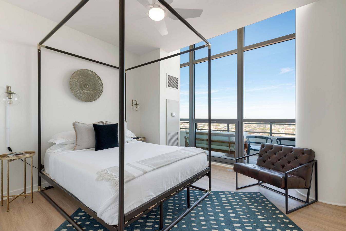 Apartamento entero, West Loop Group Retreat  2 Penthouses  Balconies in Chicago, Condado de Cook