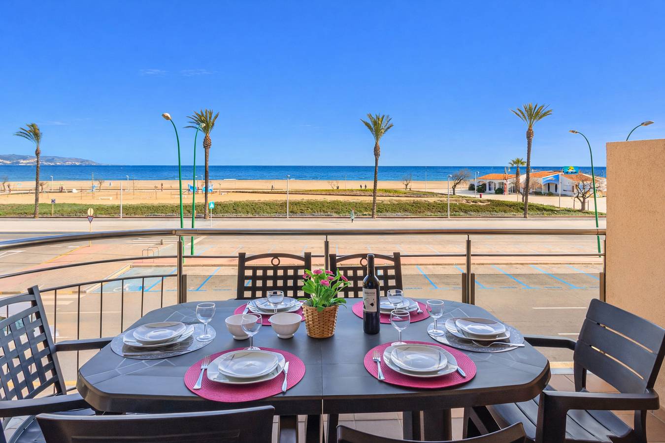Appartement De Vacances pour 7 Personnes dans Castelló d'Empúries, Costa Brava