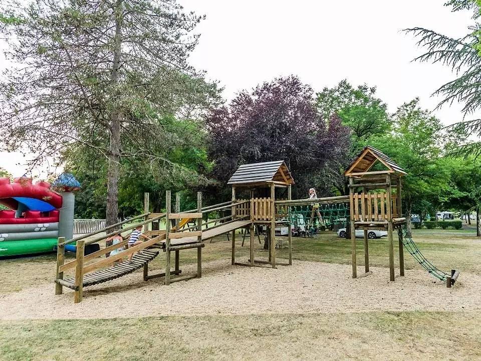 Mobilheim 2 Schlafzimmer Confort - halb überdachte Terrasse 4 Personen in Saint-Pompont, Périgord Noir