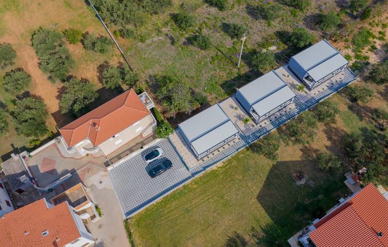 Ferienhaus für 6 Personen, mit Terrasse in Sveti Filip i Jakov - 4