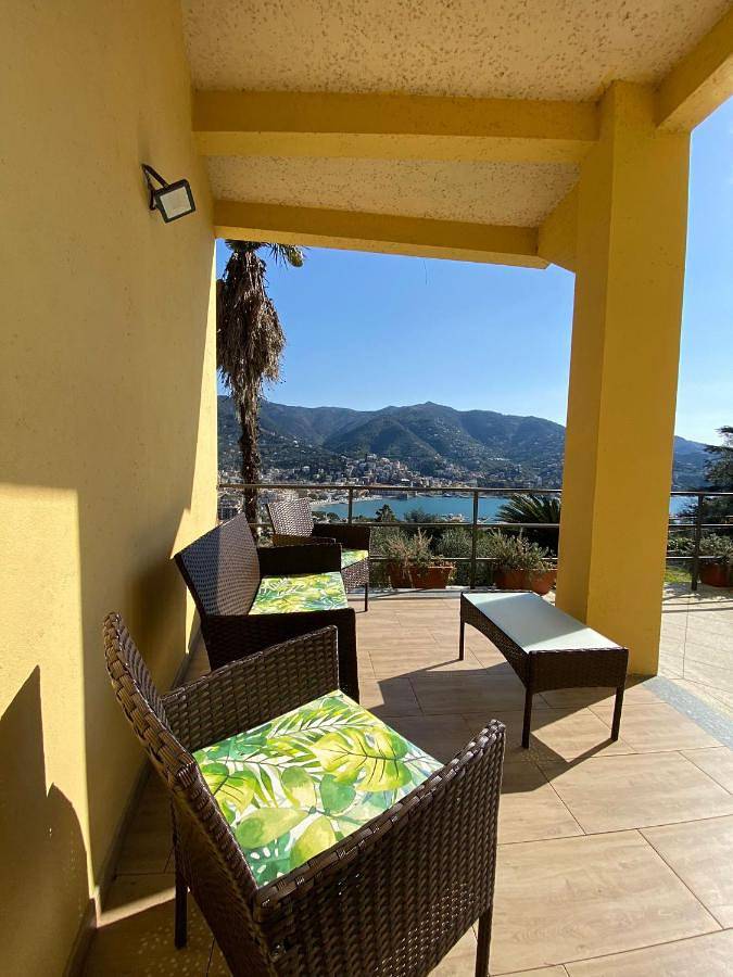 Appartamento per 4 persone, con Terrazza e Panorama in San Michele di Pagana