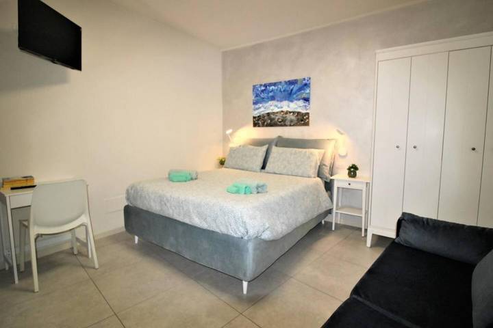 Gîte pour 3 personnes, avec Balcon ainsi que Terrasse et Jardin à Colazza