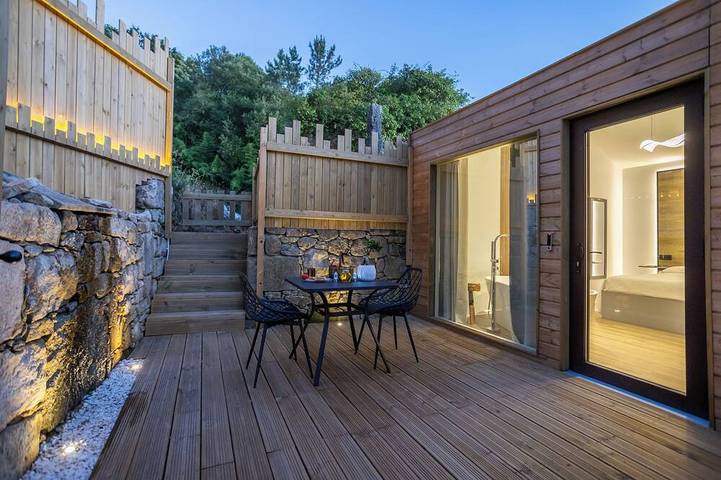 Log cabin for 2 people, with garden and terrace - 1