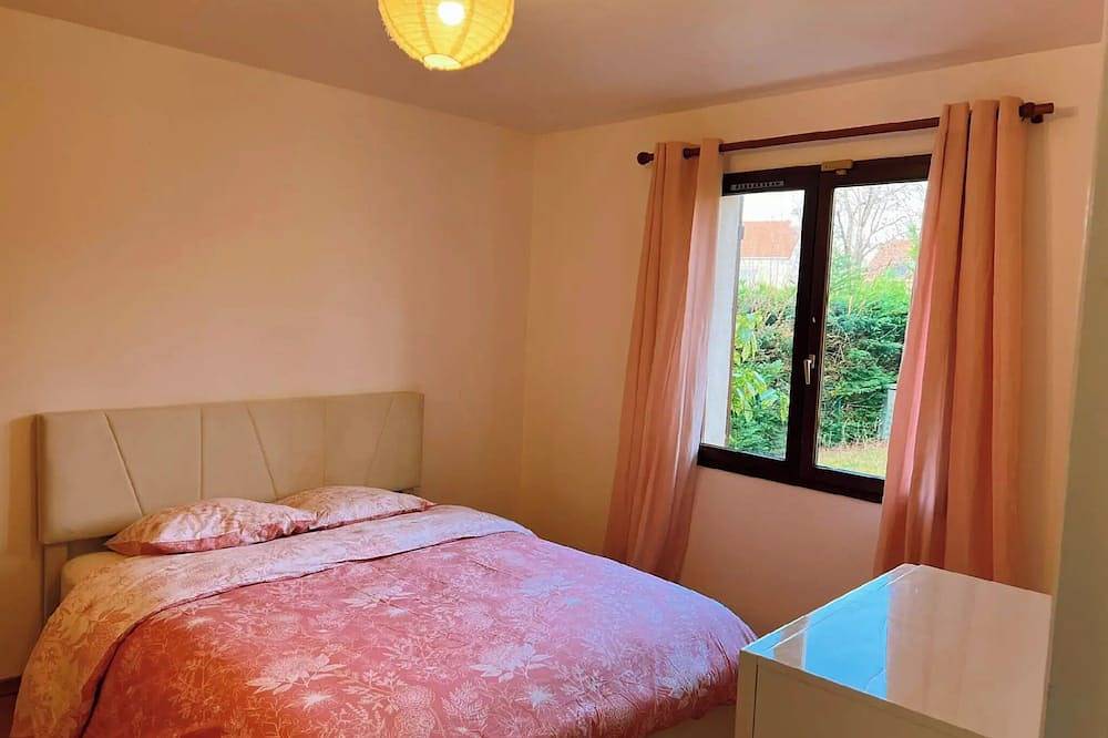 Charming house 40 min from Paris in Bondoufle, Essonne