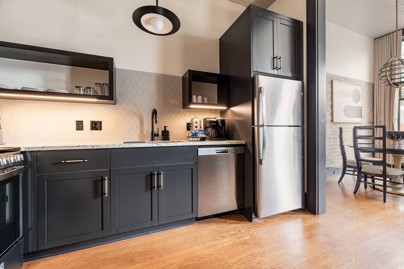 Apartamento entero, 2Br Floor-to-Ceiling Canal Street Views | The Mayfair in Storyville (New Orleans), New Orleans