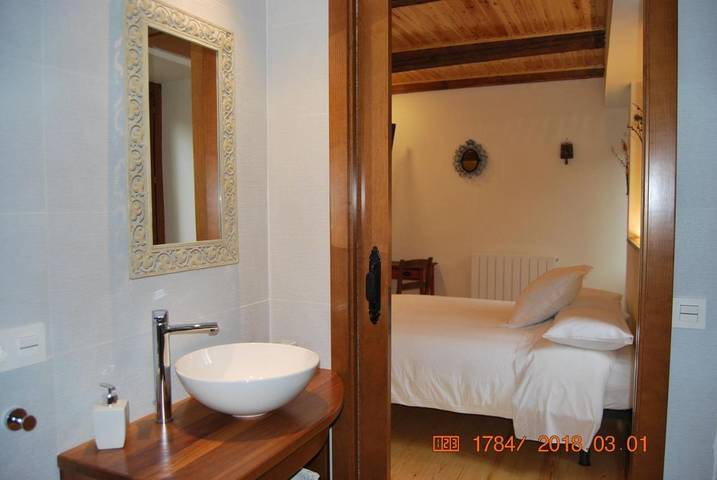 Casa rural para 6 personas, con balcón y vistas en Roncal-Salazar - 4