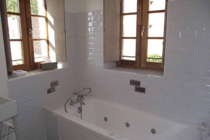 Location de vacances pour 15 personnes, avec jardin, animaux acceptés à Le Poët-Laval - 3