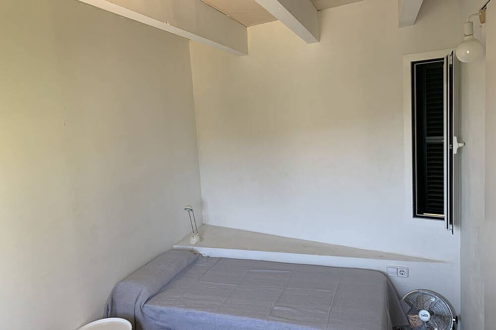 Haus am Meer in Cala Sant Esteve, Es Castell