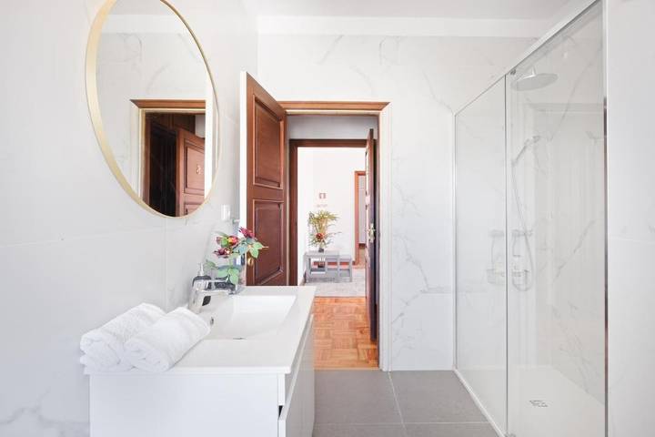 Casa rural para 16 personas, con piscina además de jardín y balcón en Vila Nova de Gaia - 2