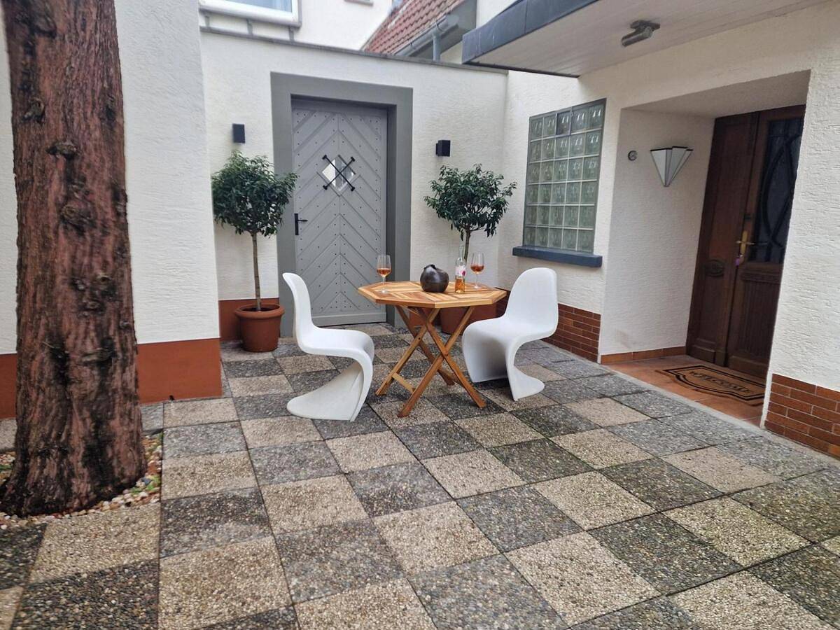 Two-Bedroom House in Haßloch, Pfälzer Rheinebene