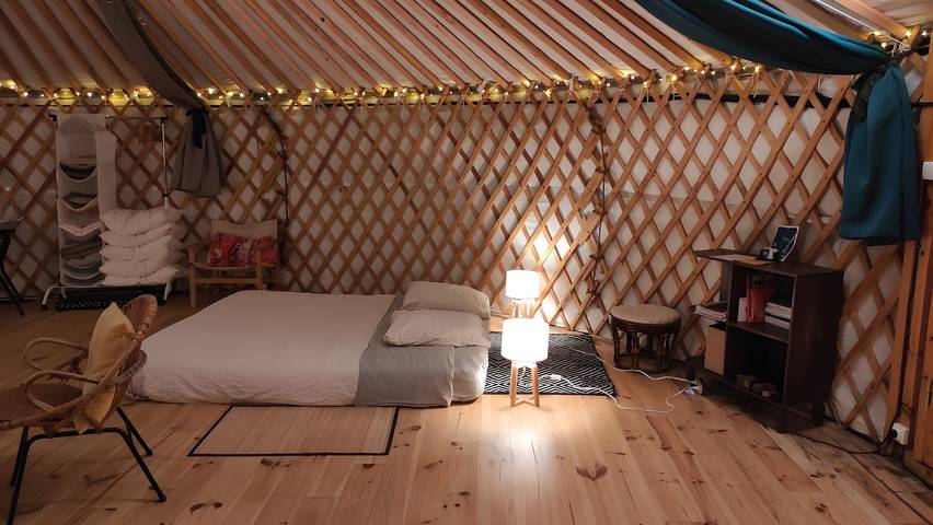 Rosane Yurt 4 Seasons - 60m², Mountain View, Private Terrace & Garden in Biert, Parc naturel régional des Pyrénées ariégeoises
