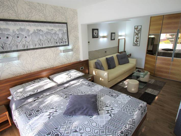 Ferienwohnung für 2 Personen, mit Garten in Portoroz - 2