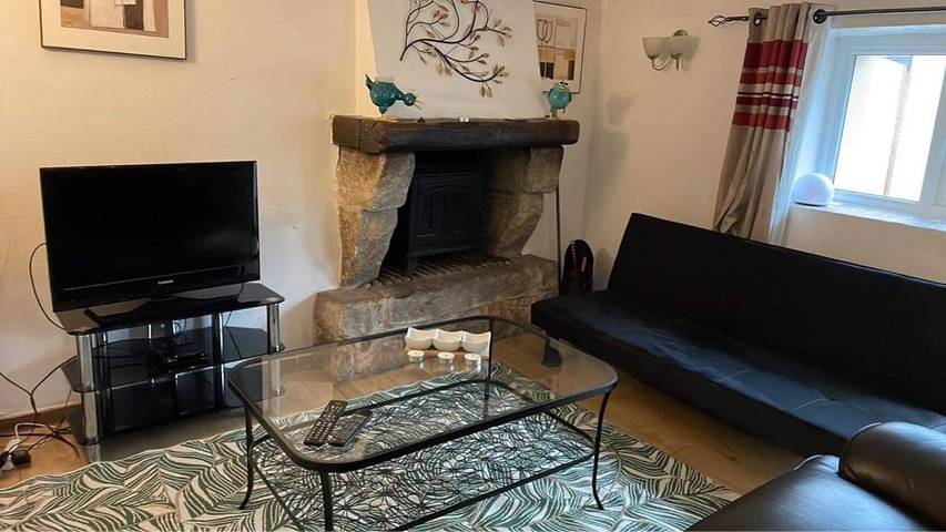 Location de vacances pour 3 personnes, avec jardin à Cléguérec - 2