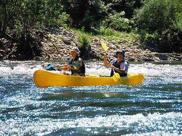 Mobil home pour 4 personnes, avec terrasse à Saint-Julien-de-Peyrolas