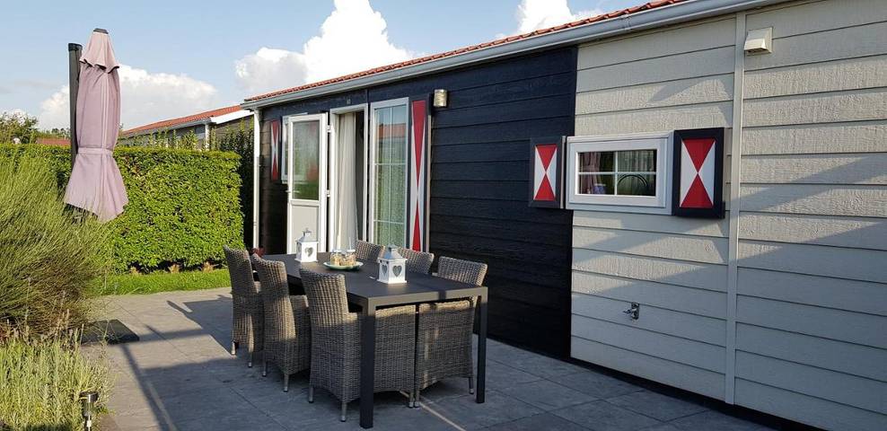Ferienhaus für 6 Personen, mit Terrasse und Garten in Serooskerke - 2