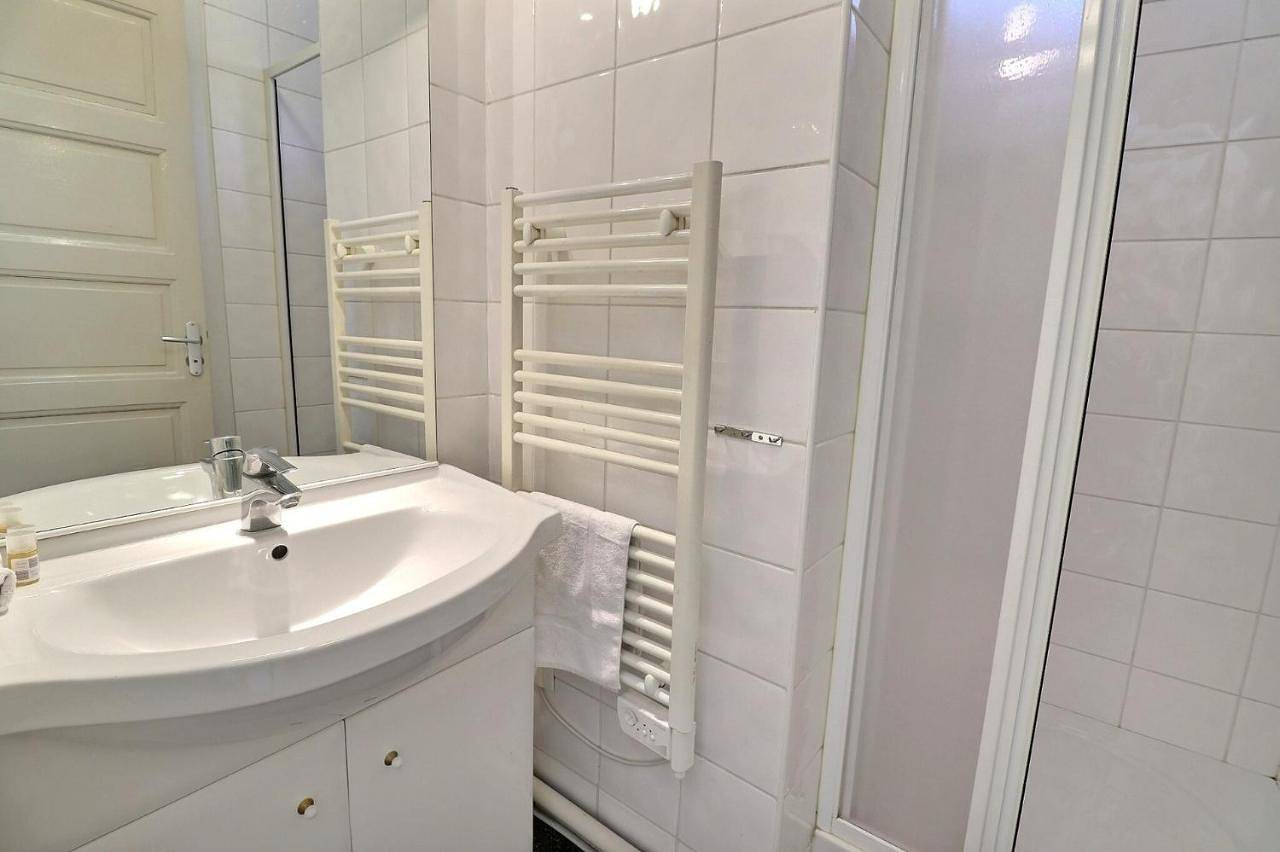 Appartement entier, Studio coeur de Troyes - 2 min gare et centre-ville in Troyes, Aube