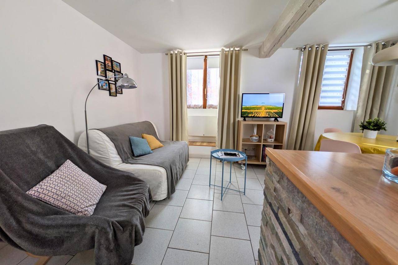 Appartement entier, Cosy Gîte, King Bed, Fast Wifi in Soultz-Haut-Rhin, Parc naturel régional des Ballons des Vosges