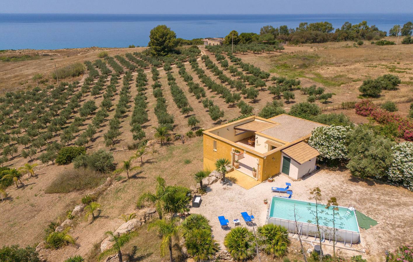 Appartement am Pool mit AC, Terrasse und Meerblick in Ribera, Agrigento Provinz