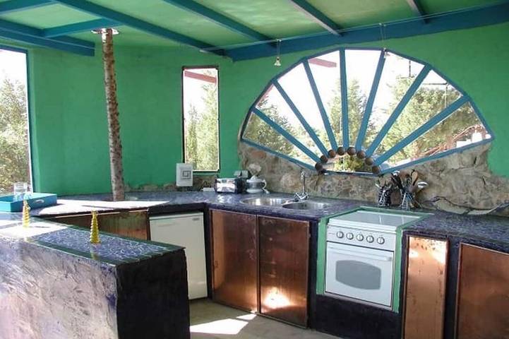 Location de vacances pour 4 personnes, avec piscine et jardin dans Santa Catarina da Fonte do Bispo