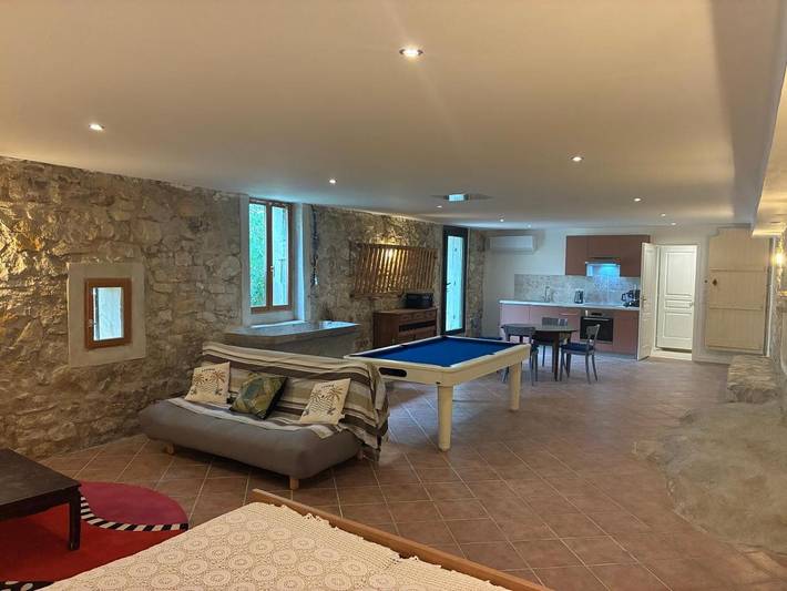 Maison d’hôte pour 2 personnes, avec Terrasse et Jardin ainsi que Vue sur le lac et Vue