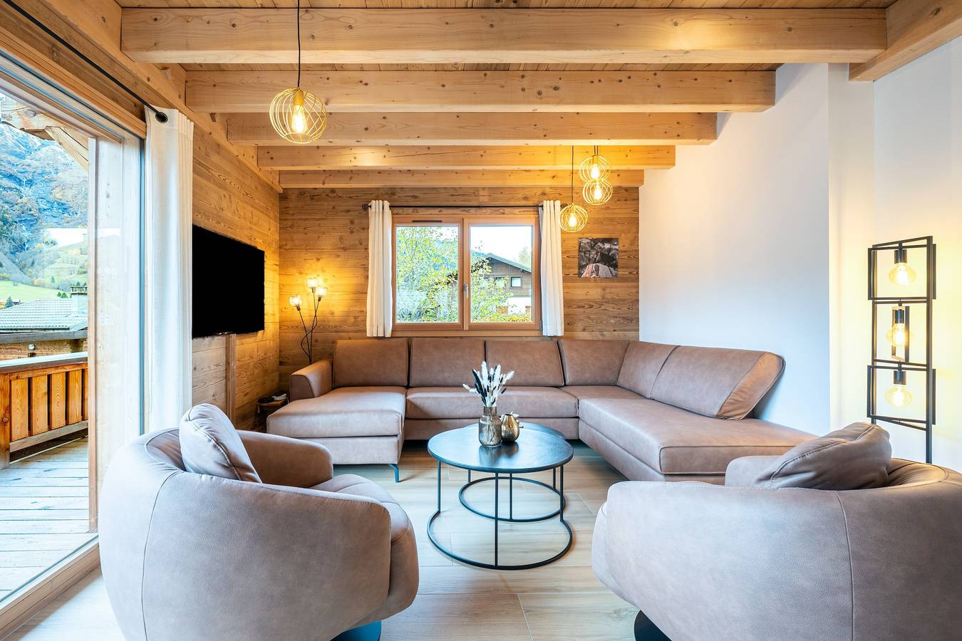 L'Eterle - Grand chalet avec terrasse et jardin in Les Contamines-Montjoie, Pays du Mont-Blanc