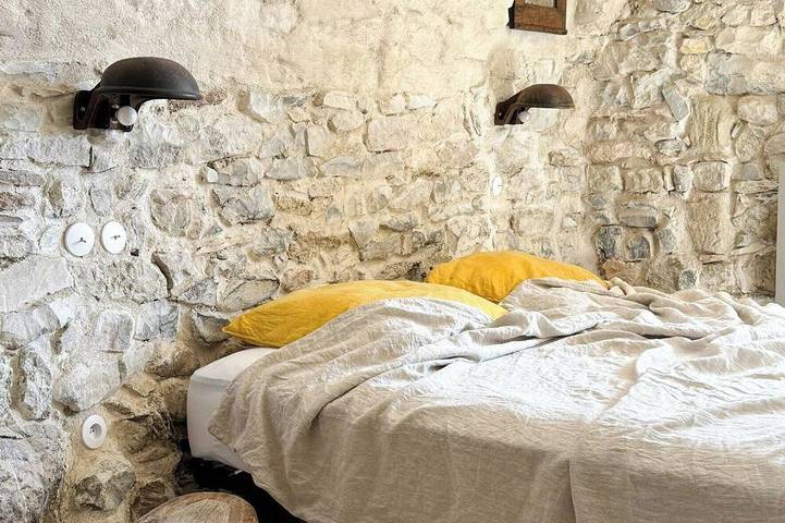 Gîte pour 6 personnes, avec Balcon ainsi que Jardin et Piscine à Belvézet - 4