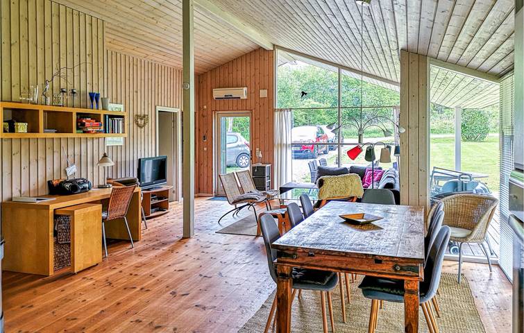 Ferienhaus für 8 Personen mit Terrasse in Vordingborg und Umgebung