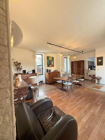 Cottage pour 8 personnes, avec jacuzzi et jardin dans Meillant