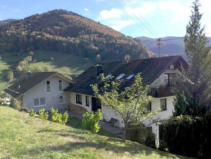 Ferienwohnung für 3 Personen, mit Balkon/Terrasse und Garten in Münstertal