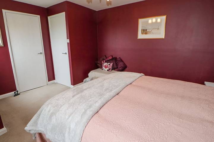 Sea View Cottage, pet friendly, with a garden in South Shields in South Shields, South Tyneside