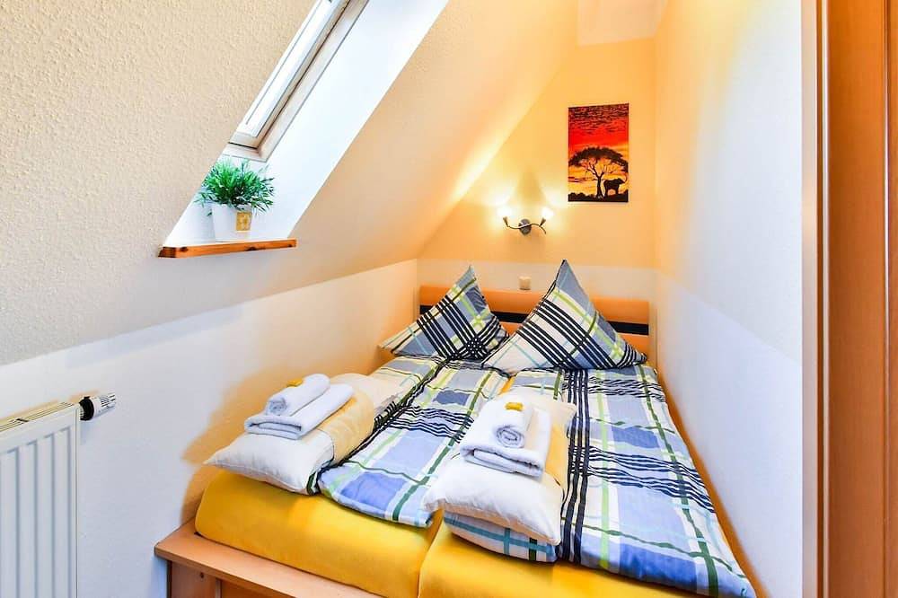 Modernes Ferienhaus in Thorstorf mit Sauna in Thorstorf, Warnow