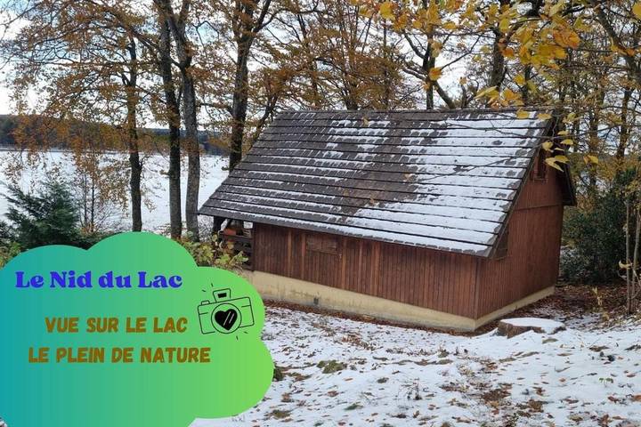 Gîte pour 4 personnes, avec Balcon ainsi que Terrasse et Vue à Montsauche-les-Settons