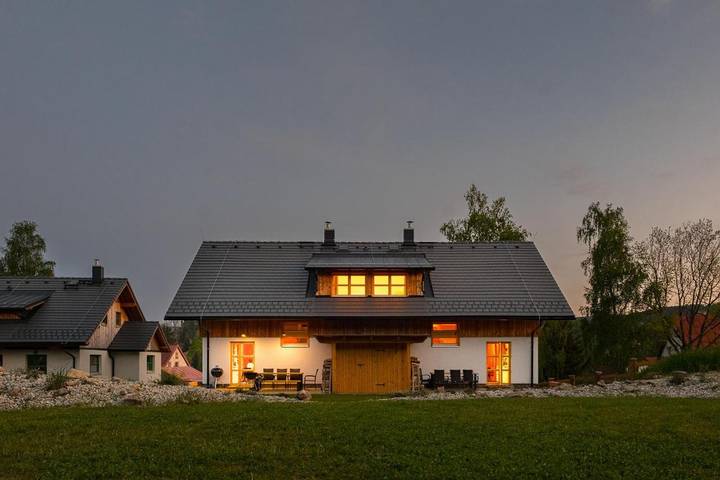 Ferienwohnung für 8 Personen, mit Sauna und Garten sowie Ausblick - 1