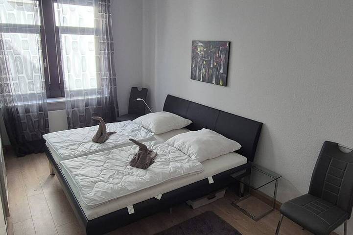 Ganze Wohnung, City Central Deluxe Apartment in Kaiserslautern, Saar-Nahe-Bergland