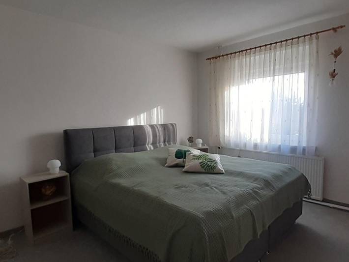 Ferienwohnung für 2 Personen, mit Terrasse und Garten in Plauen - 4