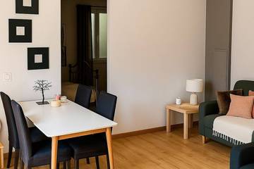 Gîte pour 3 personnes, avec jardin et terrasse, animaux acceptés à Sernhac