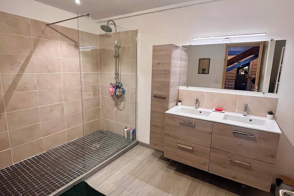 Ganze Wohnung, Loft Design in Barjols, Brignoles Region