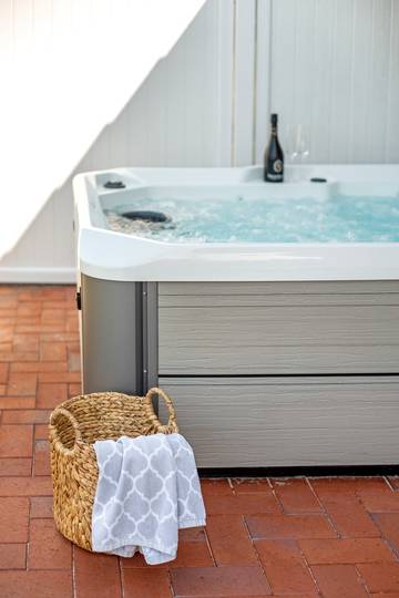 Ferienhaus für 5 Personen, mit Pool und Ausblick sowie Garten und Sauna, mit Haustier in Bojendorf