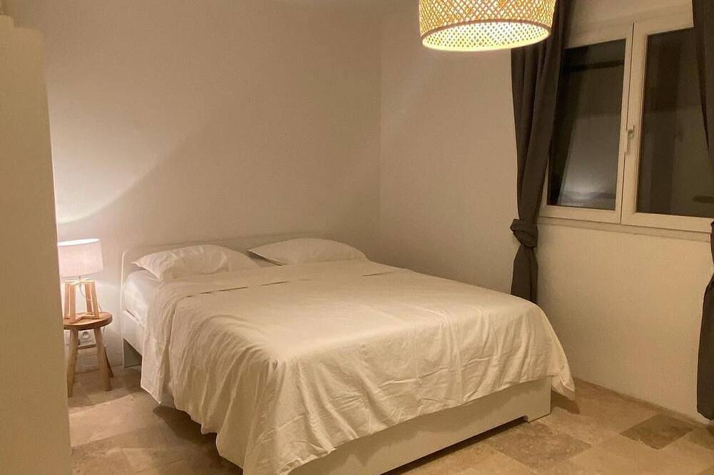 Ideal villa for family or friends with 2 independent apartments. in Mougins, Cannes und Umgebung