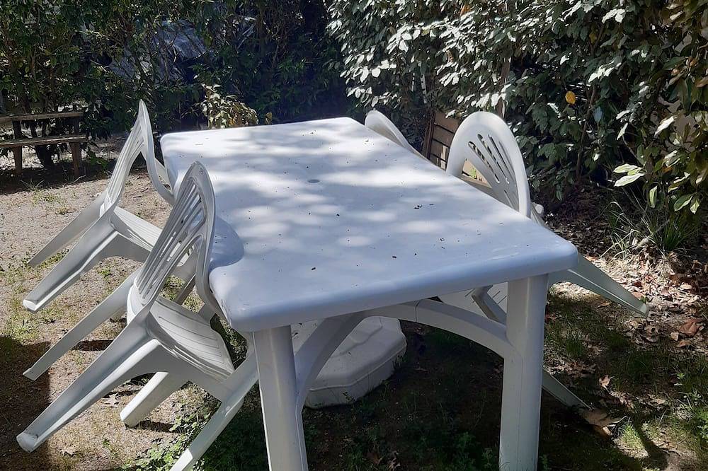To rent in the heart of the Landes forest between Biscarrosse and Mimizan, Mobilhome 8places in Gastes, Côte d’Argent