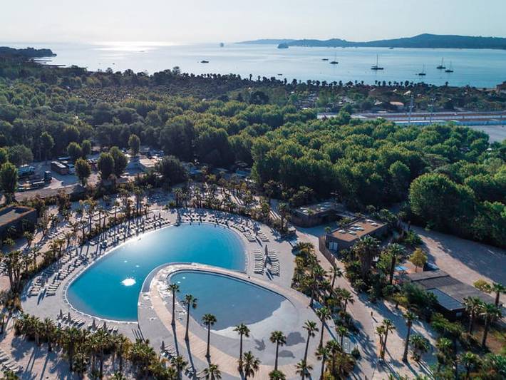 Camping per 4 persone, con Piscina per bambini e Sauna a Grimaud