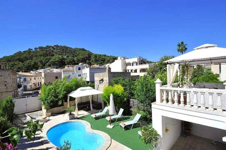 Holiday home for 9 people, with garden - 1