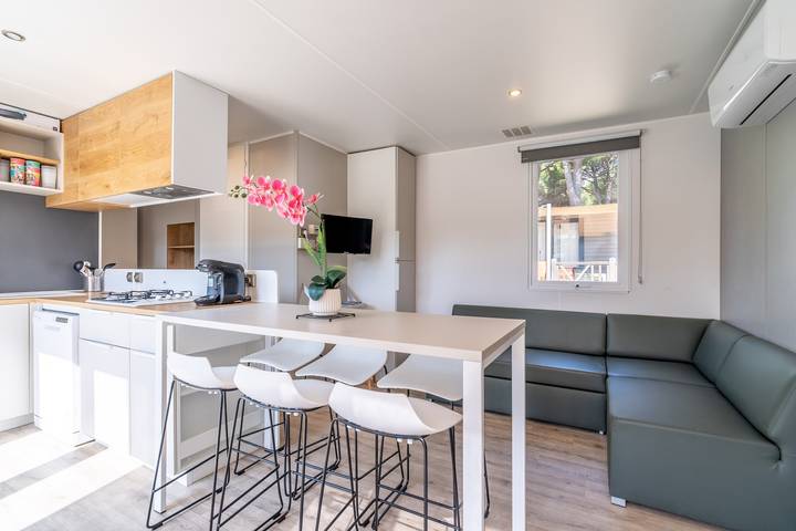 Gîte pour 6 personnes, avec jardin et sauna ainsi que bassin pour enfant et jacuzzi à Vendres - 3