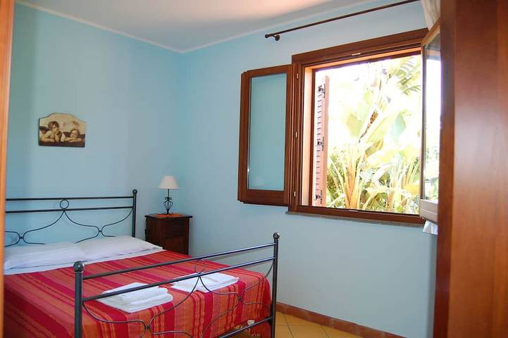 Appartamento intero, Confortevole appartamento con terrazza privata, piscina vista mare in Santa Tecla, Acireale