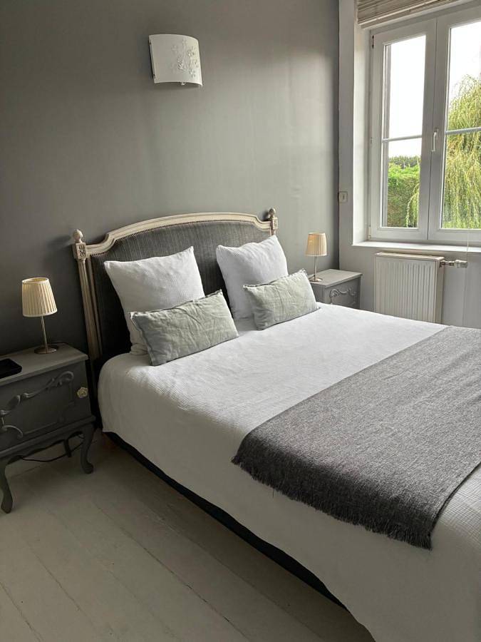 Location de vacances pour 2 personnes, avec Terrasse ainsi que Jardin et Vue à Wambrechies