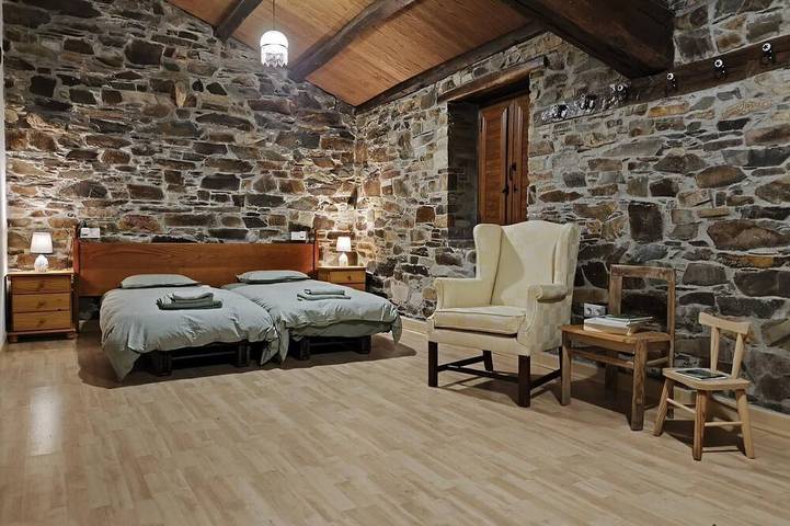 La Casita Olga: A Dreamlike Natural Setting in the Taramundi Mountains in Taramundi, Côte Cantabrique