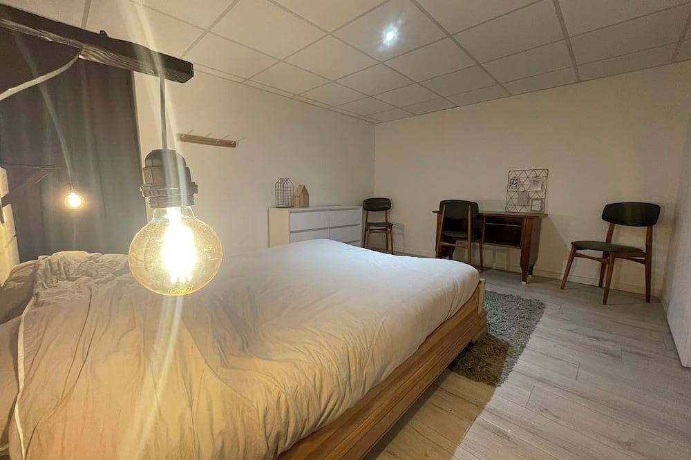 First floor loft / Near Puy du fou in La Boissière-de-Montaigu, Loire-Tal