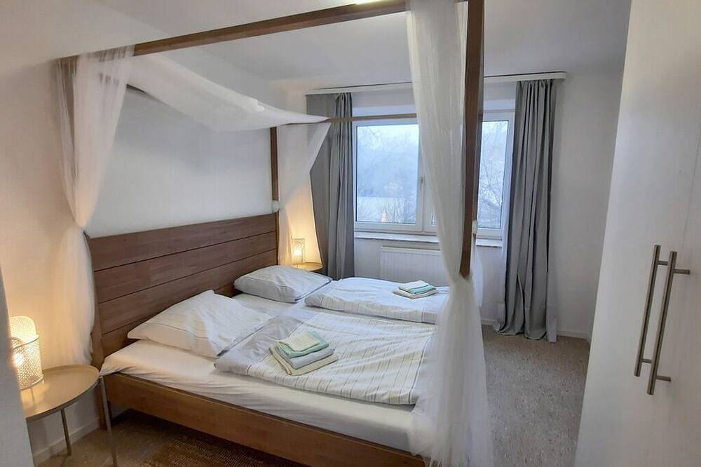 Ganze Wohnung, Im höchstgelegenen Ort der Pfalz. Helle, moderne, ruhige Ferienwohnung Eg in Ruppertsecken, Pfälzer Bergland