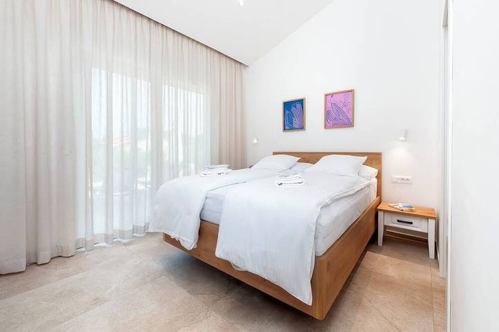 Echo villa, Istra, pool/jacuzzi, Bbq, pet friendly in Marčana, Südküste Istrien